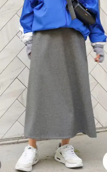 두지엠 클라세 *Newstandard 플레어 스커트