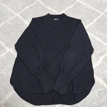 BEAUTY&YOUTH 블랙 하이넥 니트