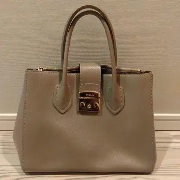 FURLA 그레이 가죽 토트백