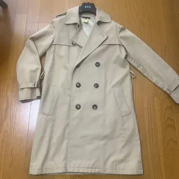 APC 트렌치코트