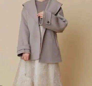 마이 스트라다 케이프 칼라 숏코트 36 모카 클리닝 완료