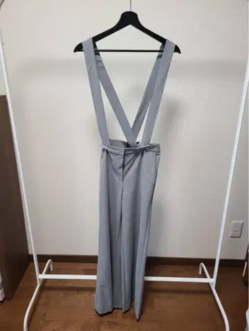 띠어리 그레이 서스펜더 와이드 팬츠