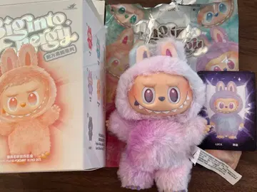 POP MART 러브브 럭