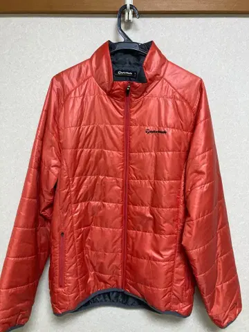 가격 인하했습니다. 오렌지 퀼팅 자켓 남성 의류