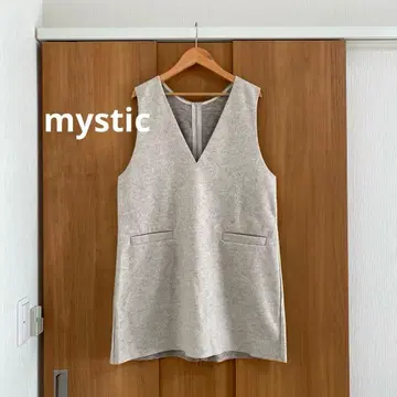 mystic V넥 미니 오버롤 스커트 미니 원피스 그레이지