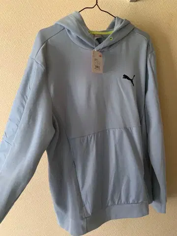 PUMA 라이트 블루 후드 부착 후드티
