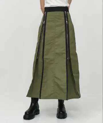 A+TOKYO 롱 스커트 지퍼 포함