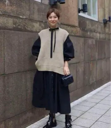 Machatt 리본 백 티어드 드레스 블랙