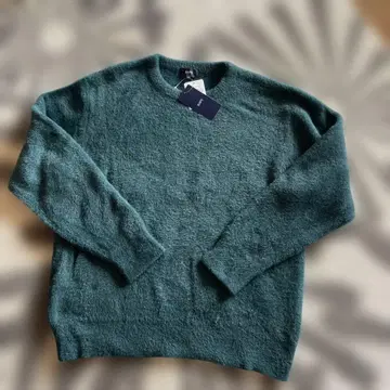 미사용 새상품 SHIPS 페더 얀 크루넥 니트 스웨터