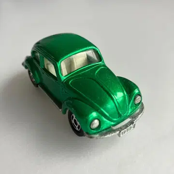 절판 ] 토미카 [ 일본제 ] 폭스바겐 (메탈릭 그린) 중고 박스 없음