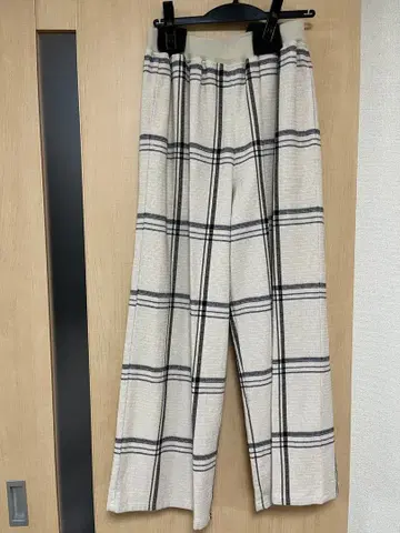 비어즐리 와플 체크 팬츠 새상품 시착만 한 상품 사이즈 1