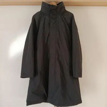 UNIQLO C 블랙 후디드 코트