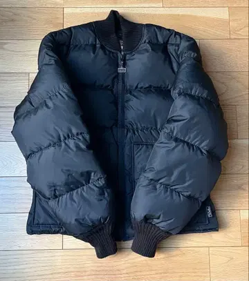 walls 다운 자켓 숏 기장 블랙 블랙