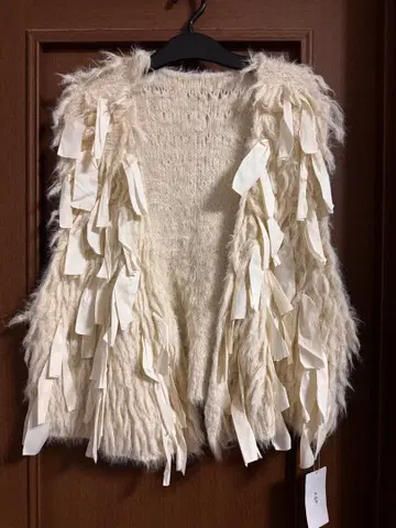 KBF 니트 베스트