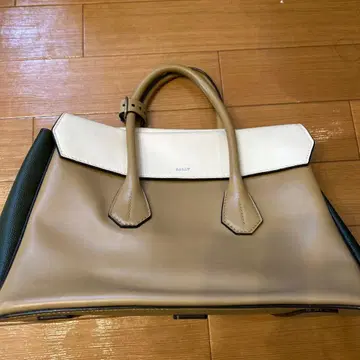 BALLY 베이지 화이트 토트백