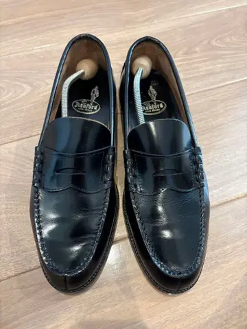 블랙 가죽 로퍼