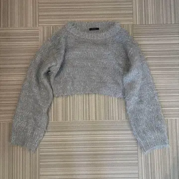 EMODA 에모다 그레이 그린 크롭 니트 긴팔