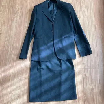 i.n.e. 다크 그레이 수트 사이즈 2