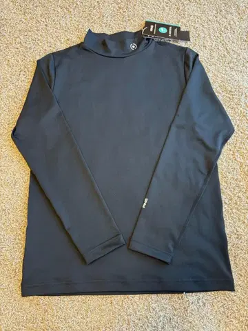 택 포함 새상품 ping 모크넥 긴팔 M 사이즈