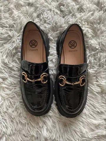 STACCATO 블랙 로퍼 23.0cm