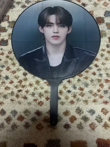 SEVENTEEN 에스쿱스 RIGHT HERE 부채