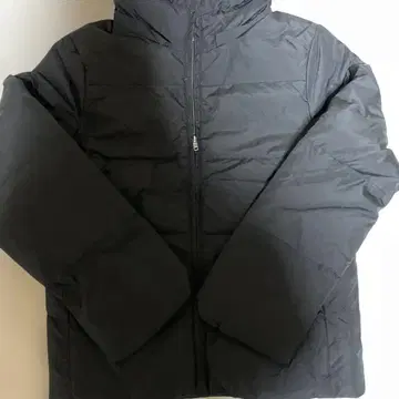 블랙 다운 자켓 충전솜 가볍고 따뜻한 여성용 M