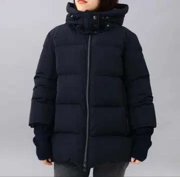 타트라스 아자라 후드 부착 네이비 다운 자켓 02 사이즈