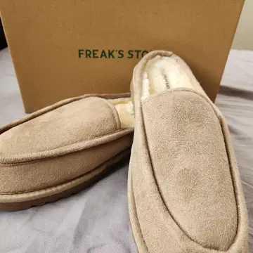 FREAK'S STORE 스웨이드 슬립온 베이지