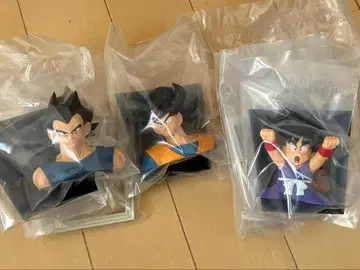 제일복권 드래곤볼 40th 그 첫 번째 E상 베지터 손오공