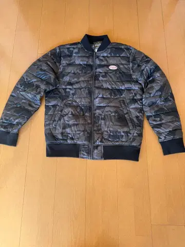 카모플라쥬 퀼팅 봄버 자켓