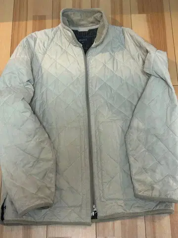 베이지 퀼팅 자켓