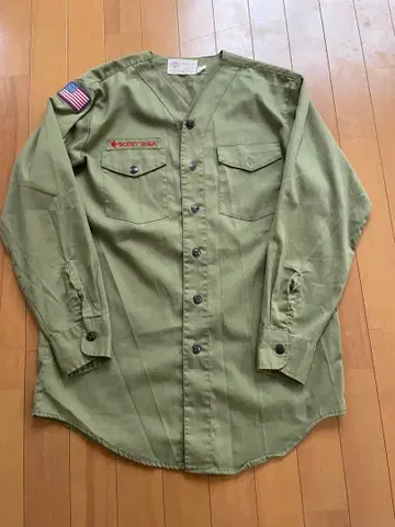 보이스카우트 셔츠 올리브색