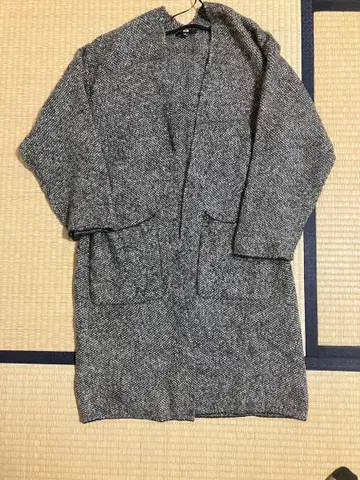 그레이 계열 니트 가디건 긴팔