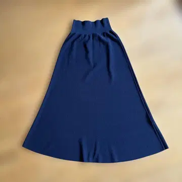 띠어리 여름 아이템 다크 네이비 롱 플레어 스커트