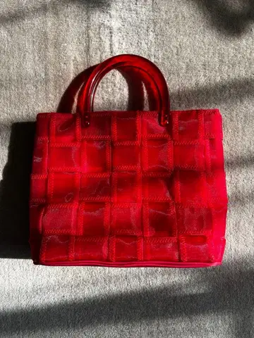 빨간색 패치워크풍 토트백