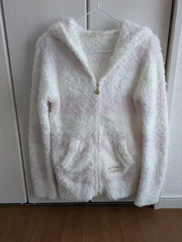 시착만 한 gelato pique 플리스 룸웨어