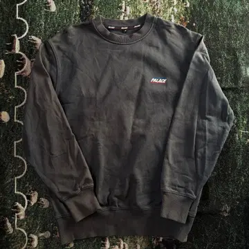 PALACE 로고 맨투맨 네이비 M 사이즈