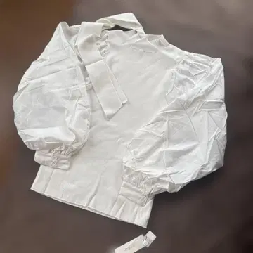 미사용 새상품 FENNEL YAMADAYA 퍼프 슬리브 도킹 리브 니트