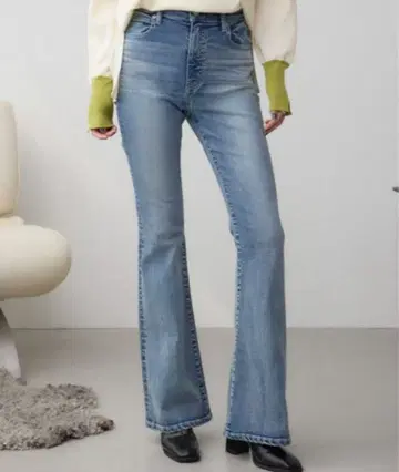 AZUL DENIM 플레어 데님 M 사이즈