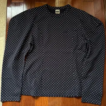 HOLIDAY 네이비 도트 무늬 긴팔 T셔츠