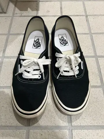 반스 아나하임 오센틱 26.5cm