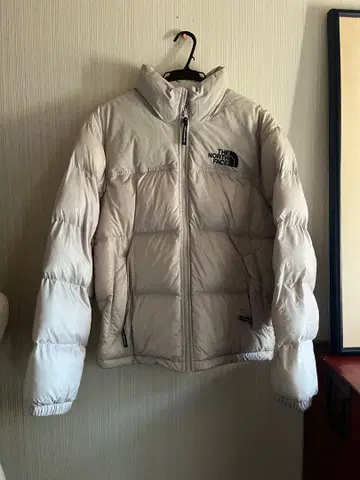 THE NORTH FACE 다운 자켓 화이트
