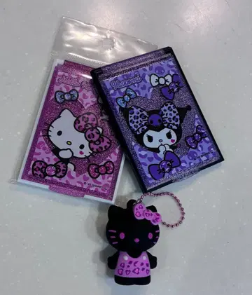 헬로키티 쿠로미 미니 거울 키링 세트