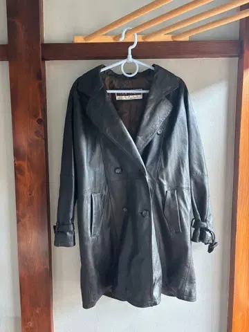 MARTUCCI 다크 브라운 가죽 자켓