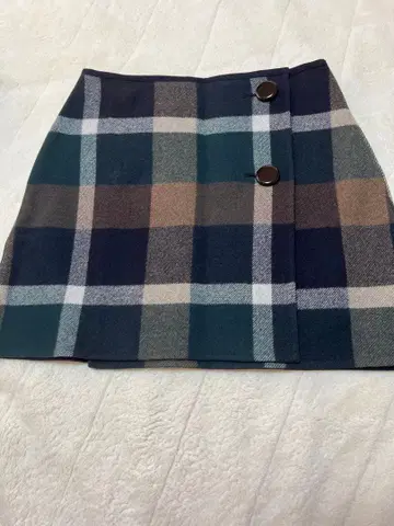 블루 레이블 크레스트브릿지 체크 무늬 스커트 38