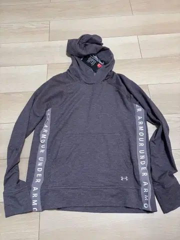 언더아머 퍼플 후드 부착 후드티 여성용 M