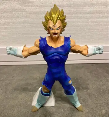 드래곤볼 베지터 피규어