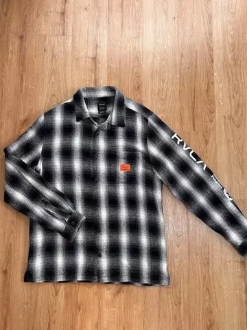 RVCA 체크 무늬 긴팔 셔츠