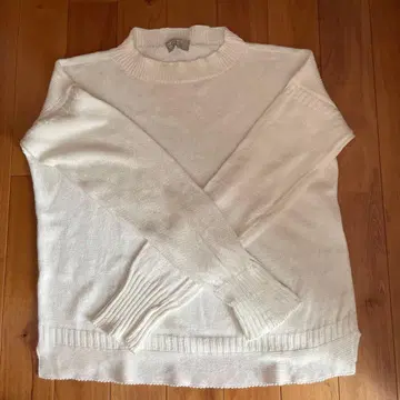 MARGARET HOWELL 화이트 긴팔 니트 스웨터