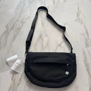 룰루레몬 블랙 바디백 숄더백